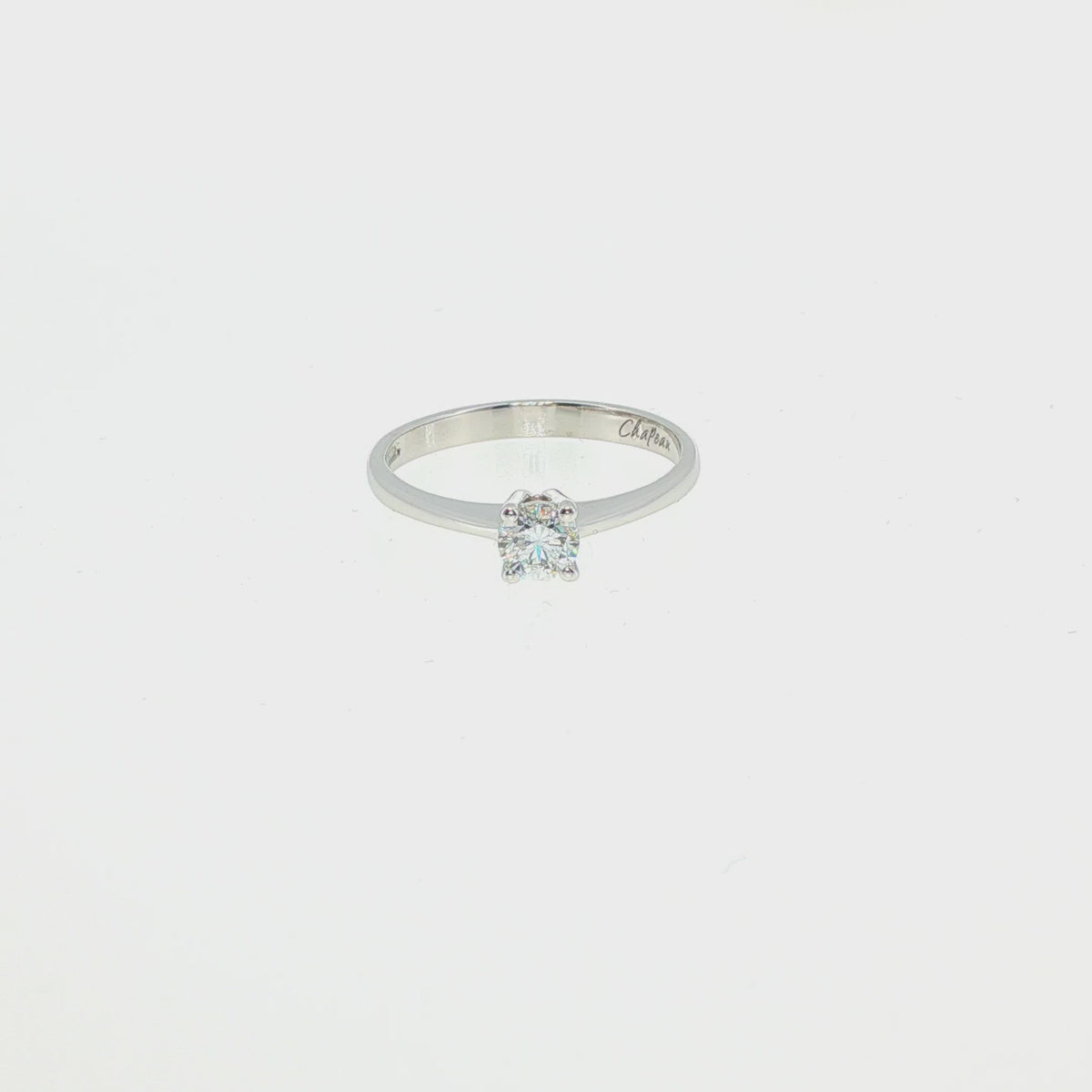Solitario dritto 0,30 ct – video – Chapeau