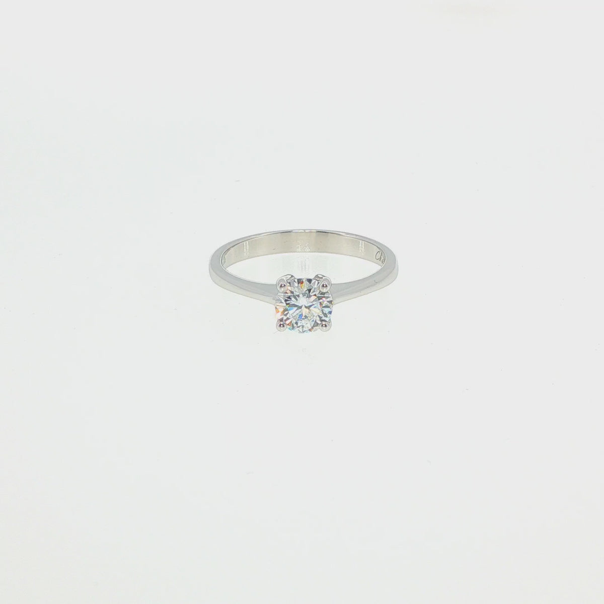 Solitario dritto 0,70 ct – video – Chapeau