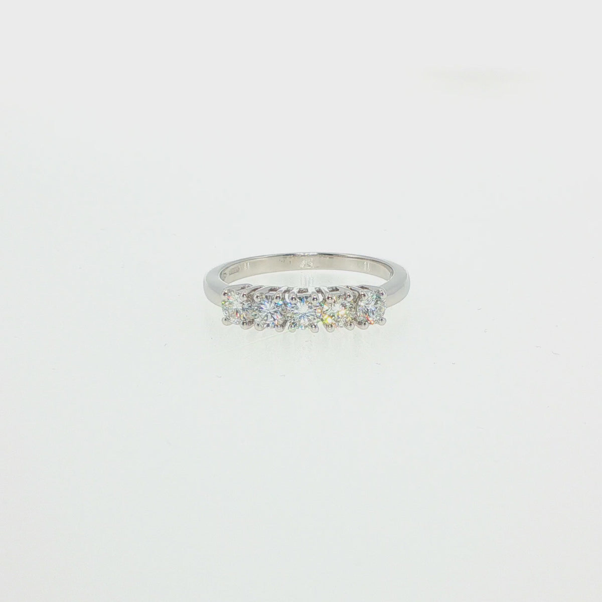 Fedina 5 pietre 0,75 ct – video – Chapeau